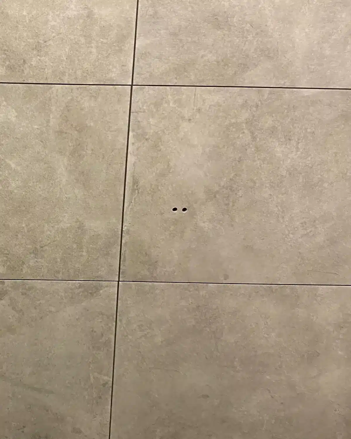 Azulejo reparado pela Surfix